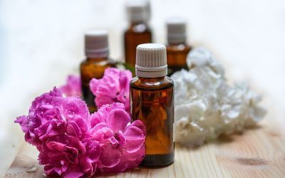 Qué es la Aromaterapia: Guía Práctica de Aceites Esenciales y Usos
